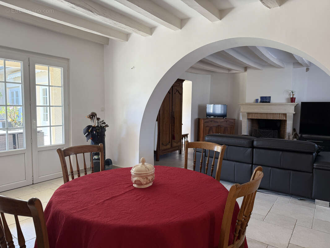 Maison à NOGENT-SUR-SEINE