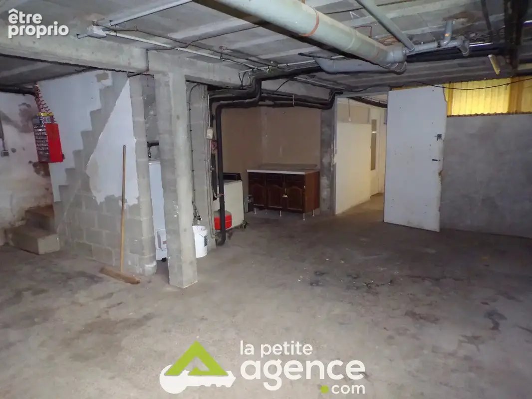 Maison 3 pièces 85 m² à vendre à La Guerche-Sur-L'aubois (18150) - photo 6