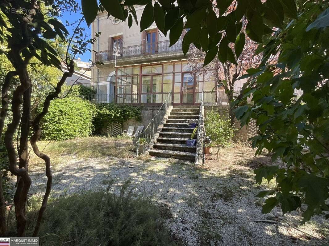 Appartement à BEZIERS