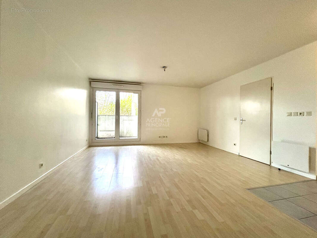 Appartement à CARRIERES-SOUS-POISSY