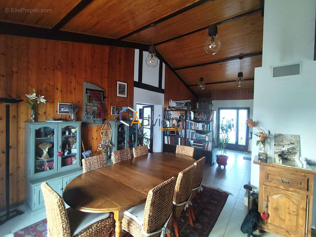 Maison à LA REOLE