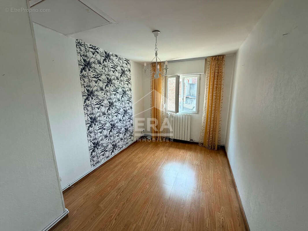 Maison 3 chambres jardin garage Saint Pol sur Mer 59430 - photo 4