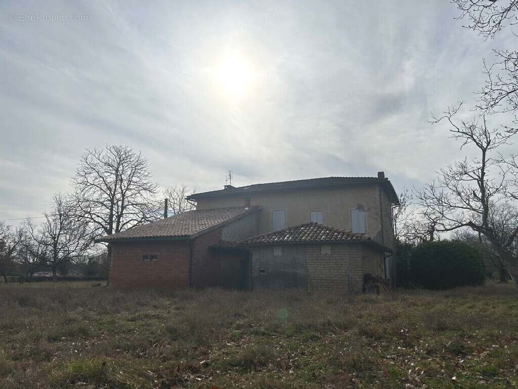 Maison à LABASTIDE-SAINT-GEORGES