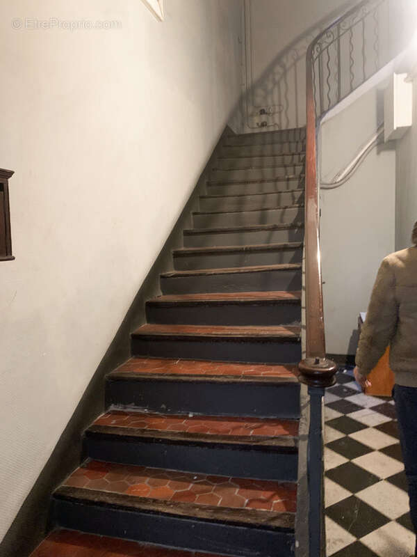 Appartement à MARSEILLE-6E