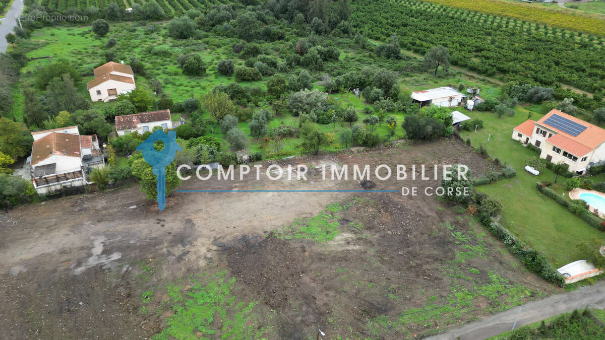 Terrain constructible à Ghisonaccia - photo 3