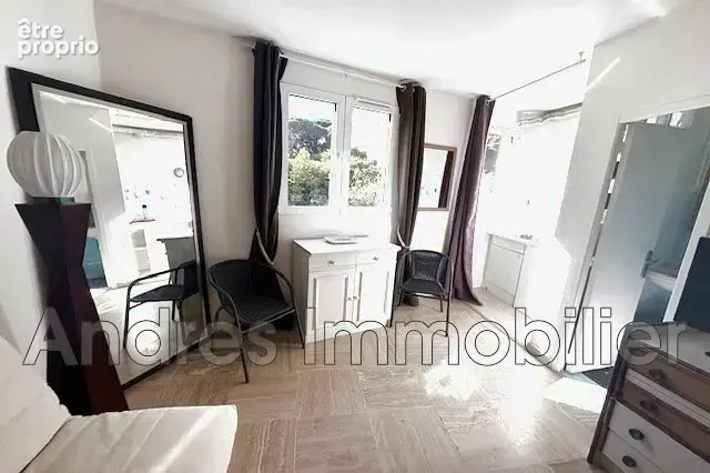 Appartement 1 pièce 20 m² à vendre à Cannes (06400) - photo 2