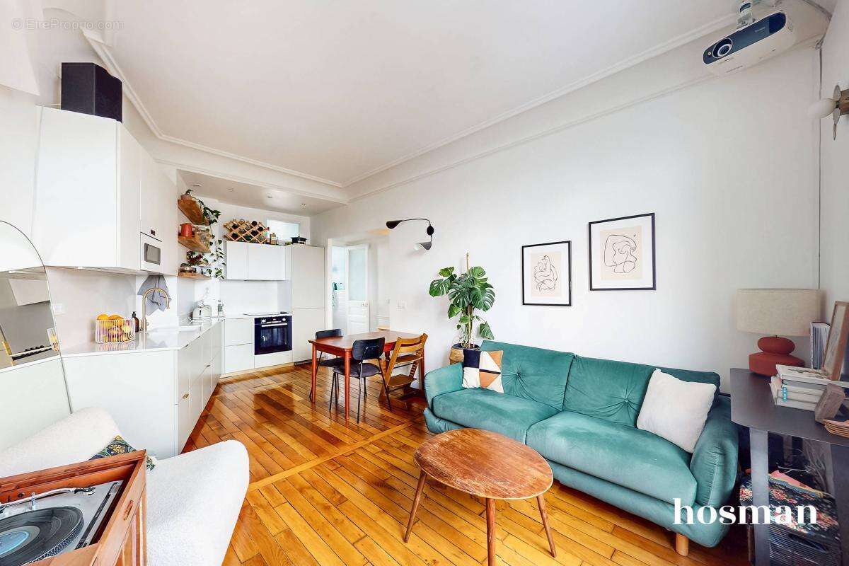 Appartement à LES LILAS