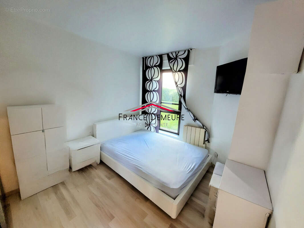Appartement à ENGHIEN-LES-BAINS