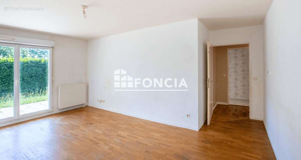 Appartement à ELANCOURT