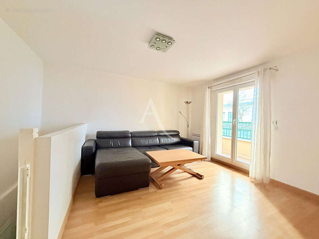 Appartement à NOGENT-SUR-MARNE