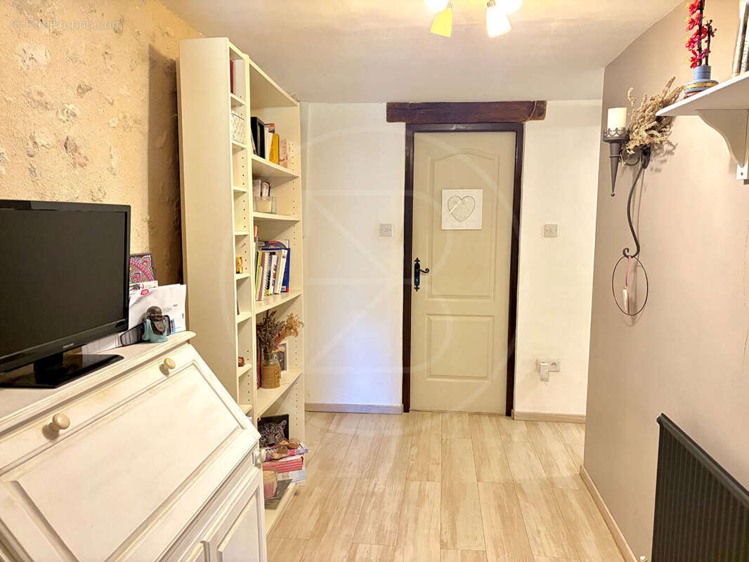 Grande maison familiale rénovée avec charme et modernité - photo 8