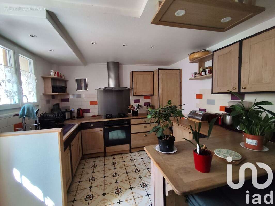 Photo 2 - Maison à SARCELLES