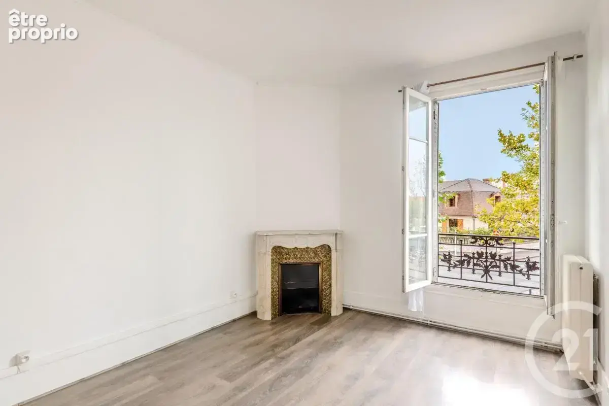 Appartement 2 pièces 43 m² à vendre à Maisons-Alfort (94700) - photo 1