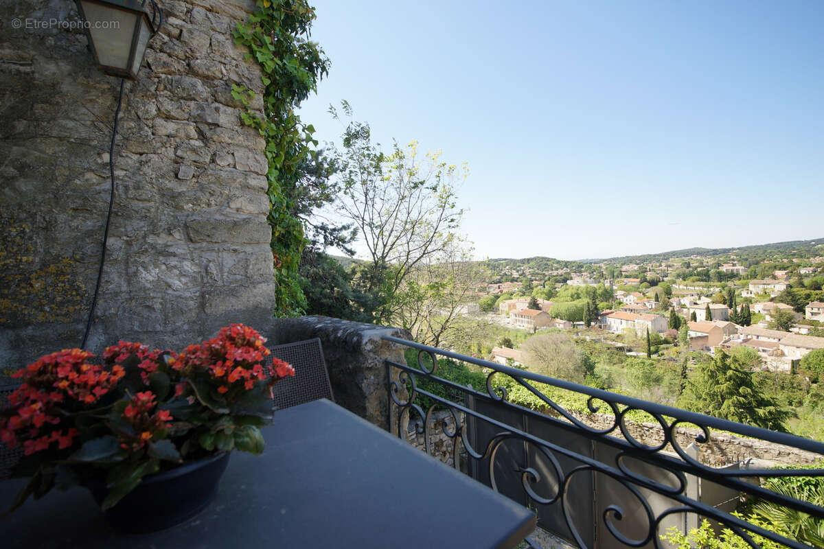 Maison à VAISON-LA-ROMAINE