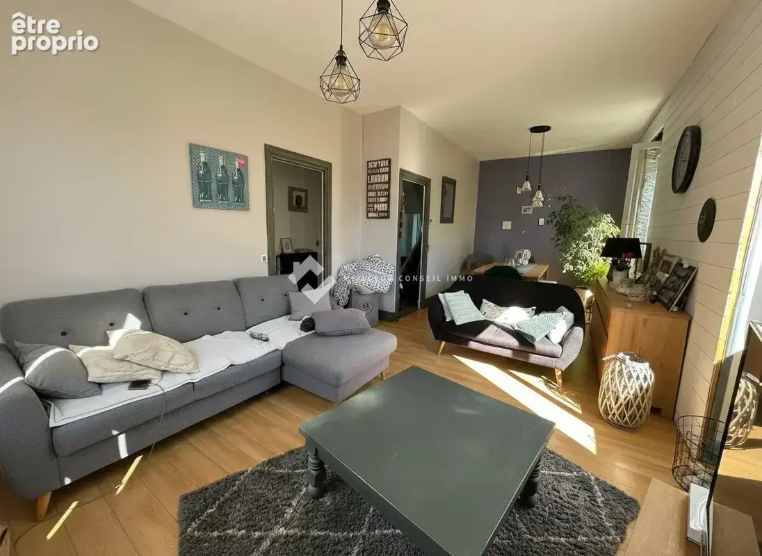 Appartement 167 m² à vendre à La Monnerie-Le-Montel (63650) - photo 4