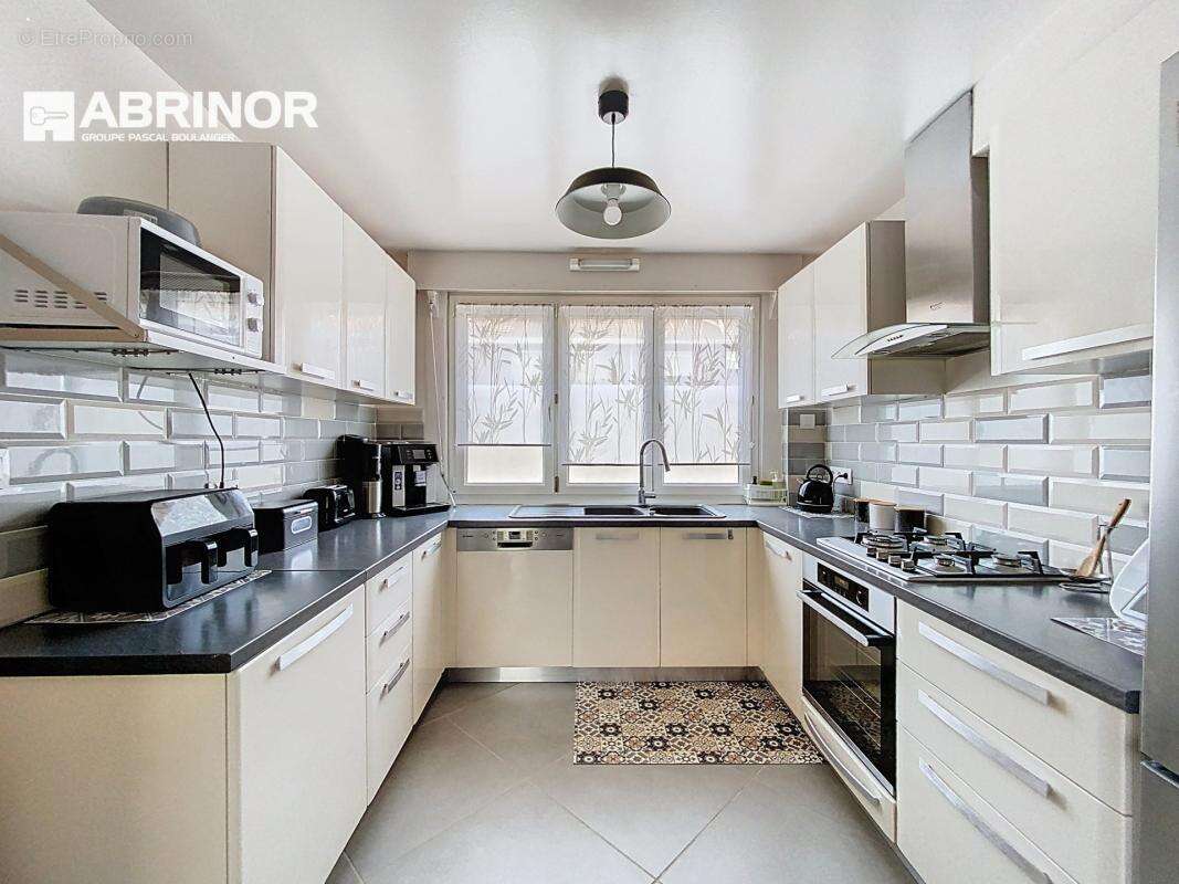 Maison à FACHES-THUMESNIL