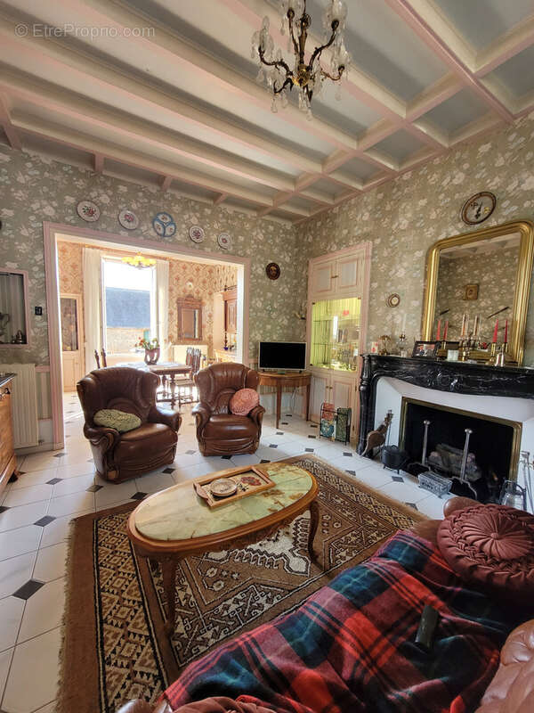 Maison à SABLE-SUR-SARTHE