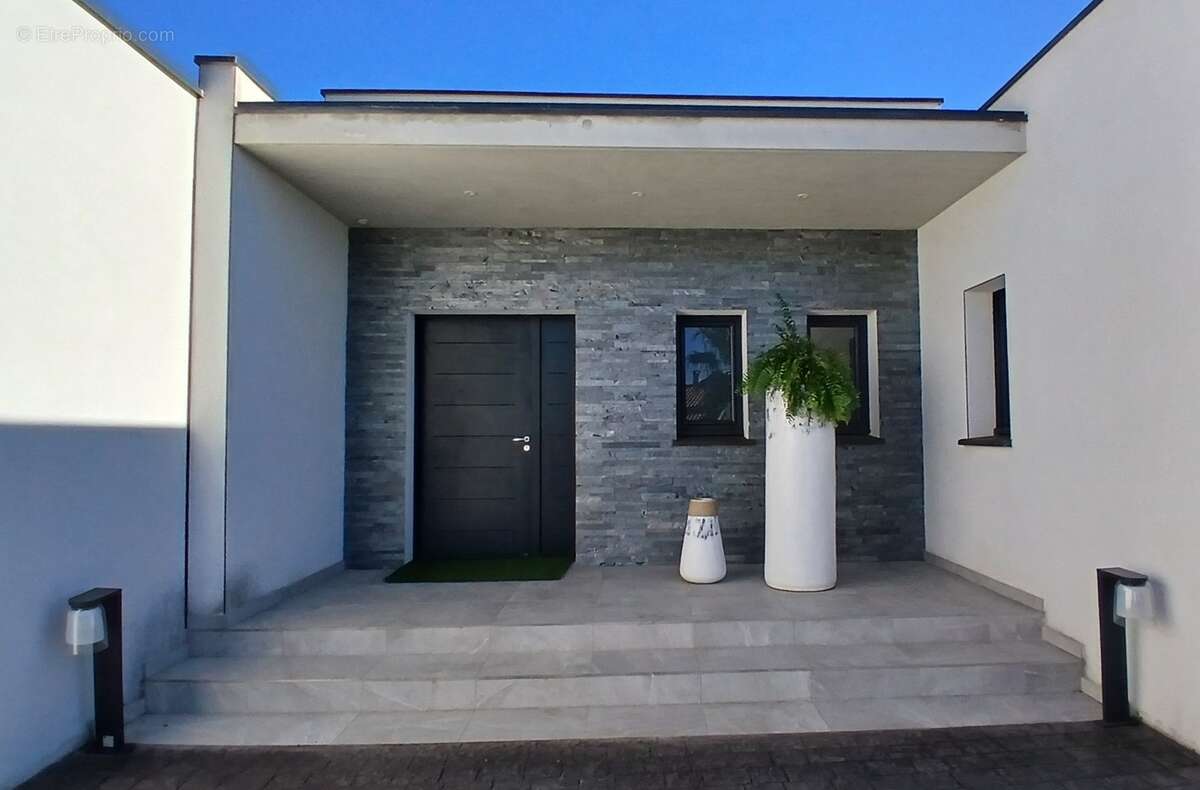 Maison à MURVIEL-LES-BEZIERS