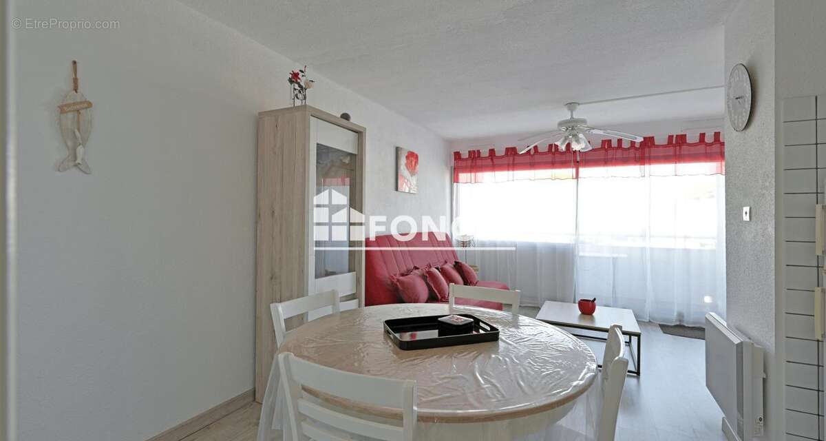 PLAGE SUD Studio double cabine Vue bateaux TBE proche plage et commerces - photo 4