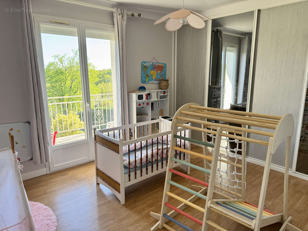 Maison à SAINT-AULAIRE