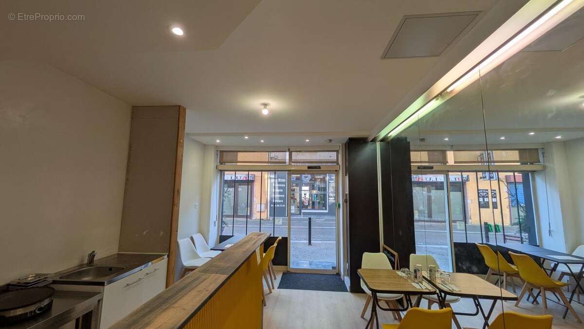 Appartement à LES AVENIERES