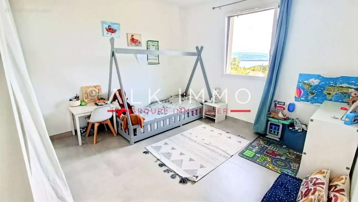 Appartement à CHENS-SUR-LEMAN