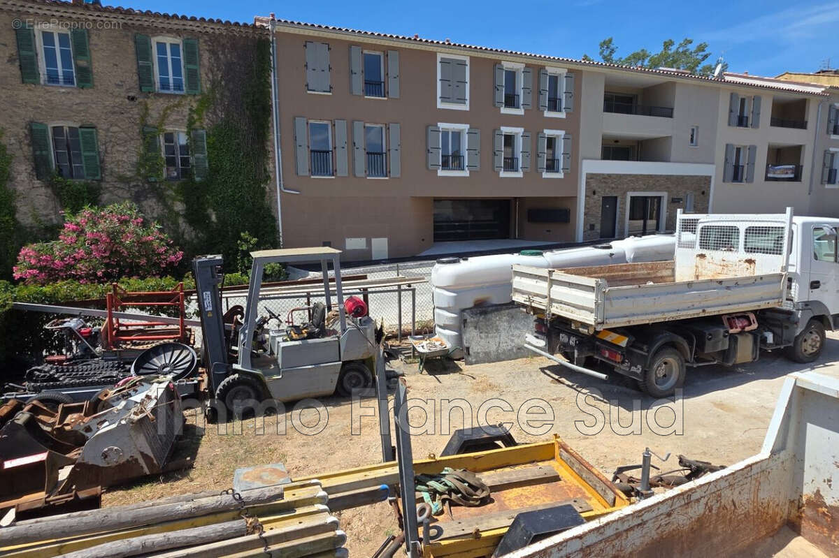 Maison à LA GARDE-FREINET