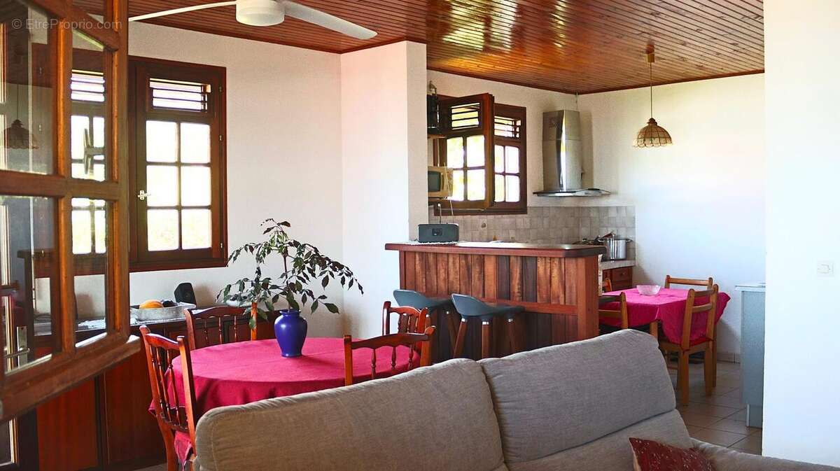 Photo 6 - Maison à SAINT-PIERRE