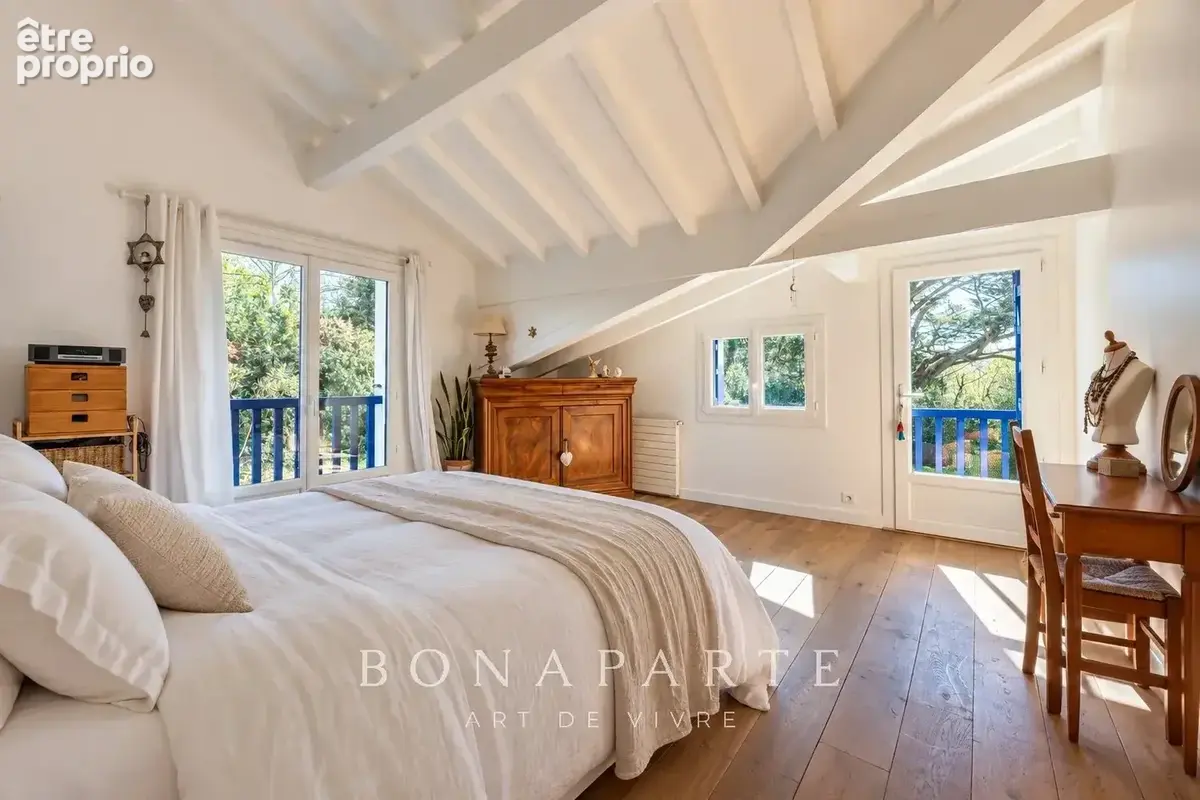 SAINT-JEAN-DE-LUZ - Propriété avec Piscine et maison annexe - photo 10