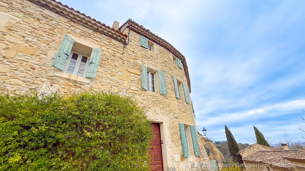 Maison à LES ANGLES