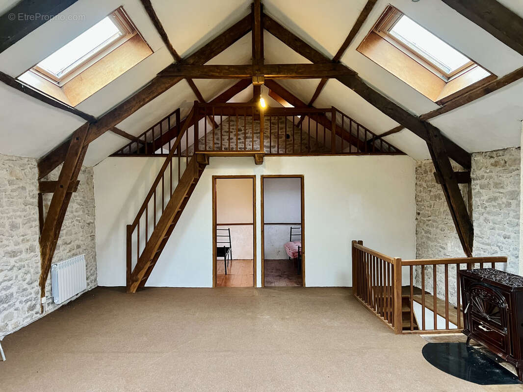 Maison à SAINT-PIERRE-TOIRAC