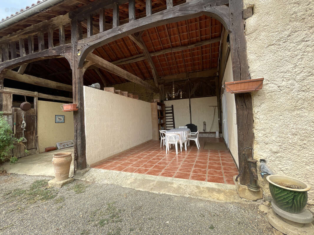 Maison de maître avec piscine et gîte - photo 23