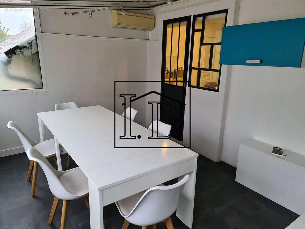 VERANDA - Maison à MONTPON-MENESTEROL