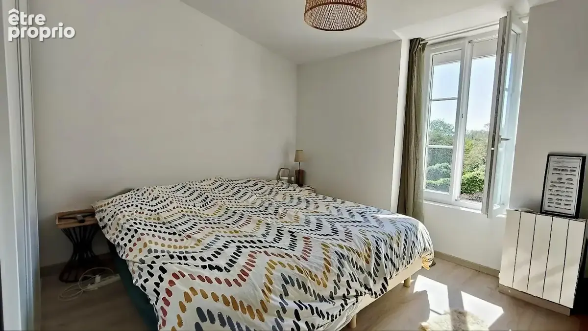 Blaye centre à pied   Maison en pierre   Jardin 1 212 m2 sans vis-à-vis   DPE C - photo 19