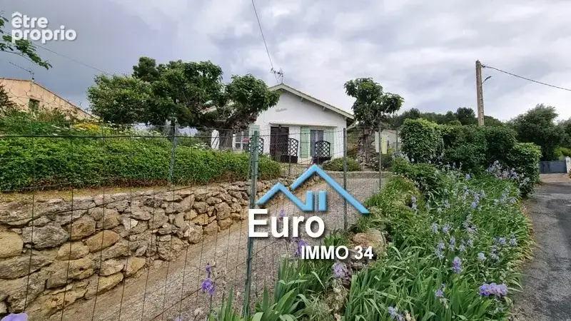 EXCLUSIVITE : Maison 4 faces sur terrain de 1455 m² - photo 2