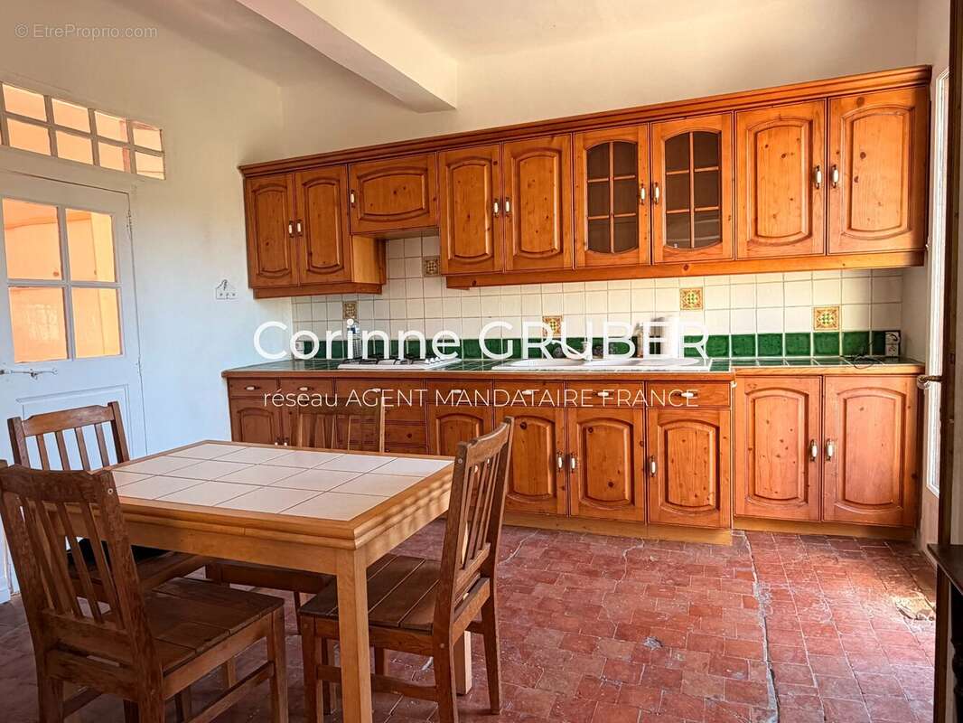 Appartement à THOARD