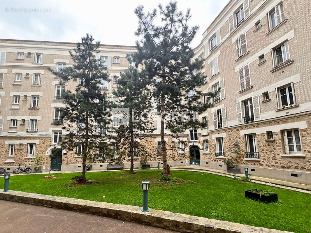 Appartement à MAISONS-ALFORT