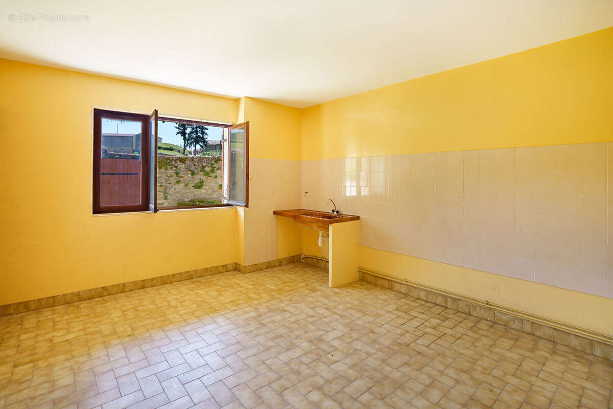 Maison Tramayes 4 pièces 85 m2 - photo 3