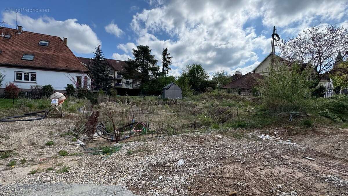 Terrain à LINGOLSHEIM