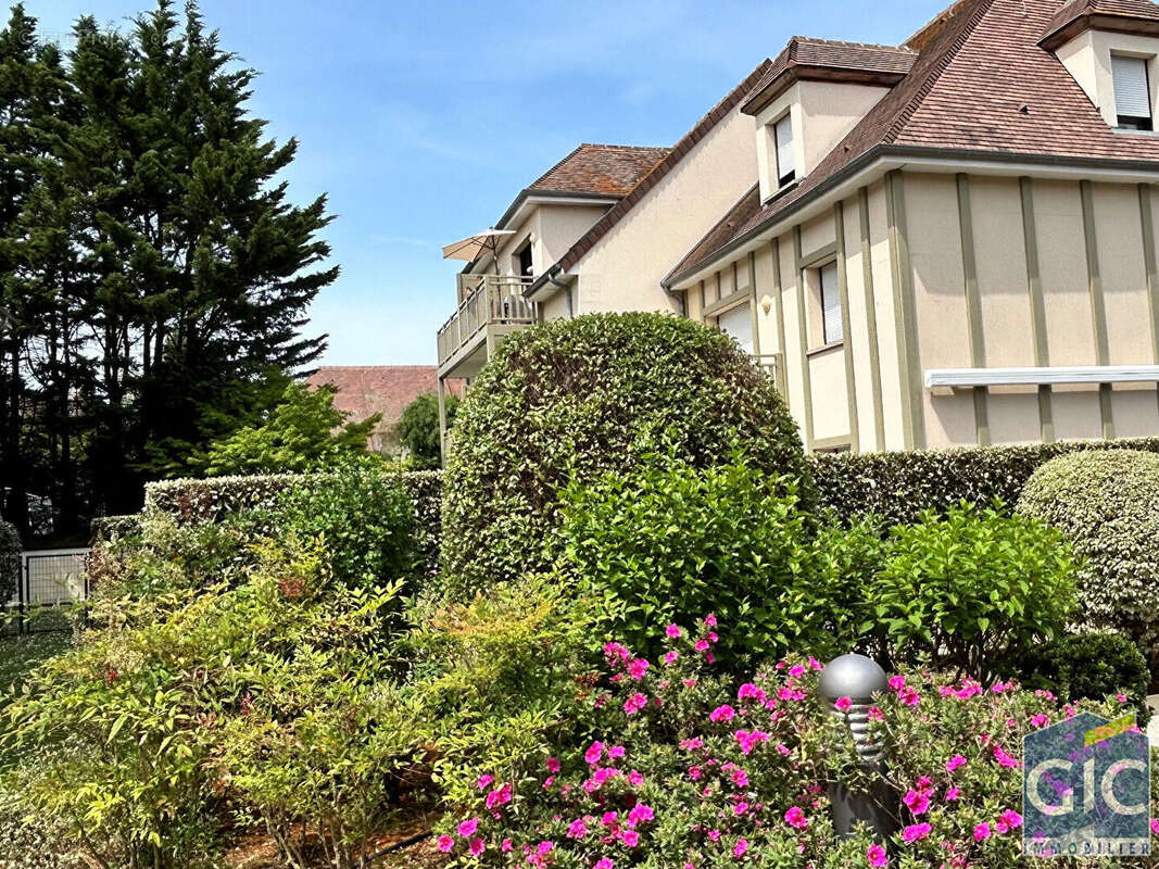 Deauville - tourgeville - photo 10