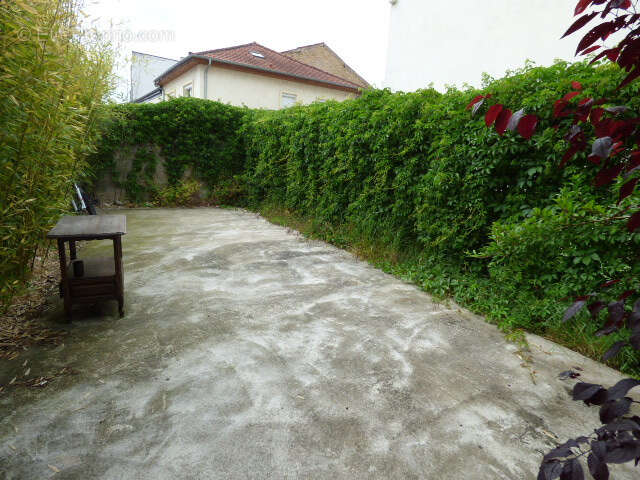 Appartement à ESSEY-LES-NANCY