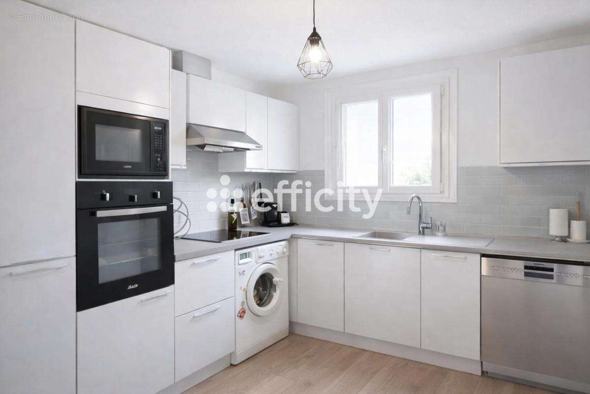 Appartement à VILLENEUVE-SAINT-GEORGES