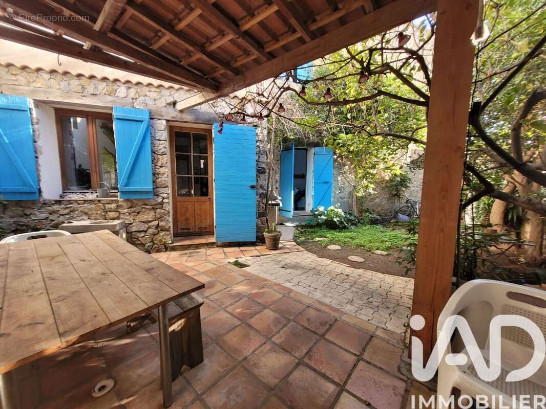 Photo 2 - Maison à TOULON
