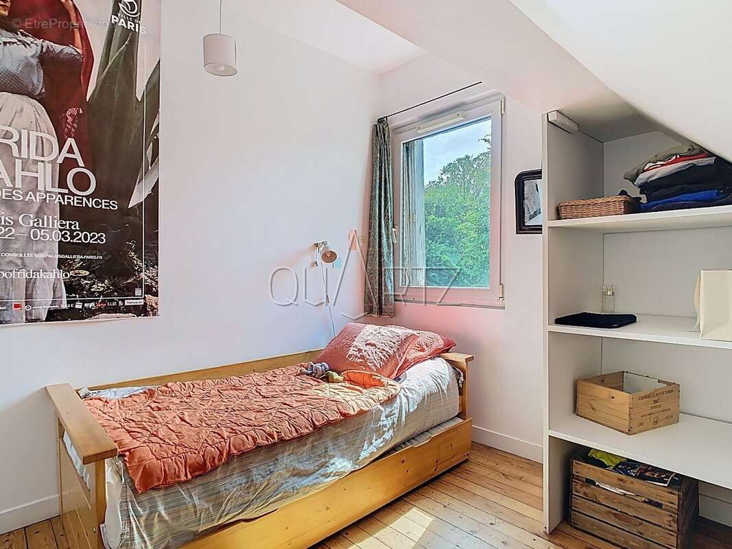 Maison à LA CELLE-SAINT-CLOUD