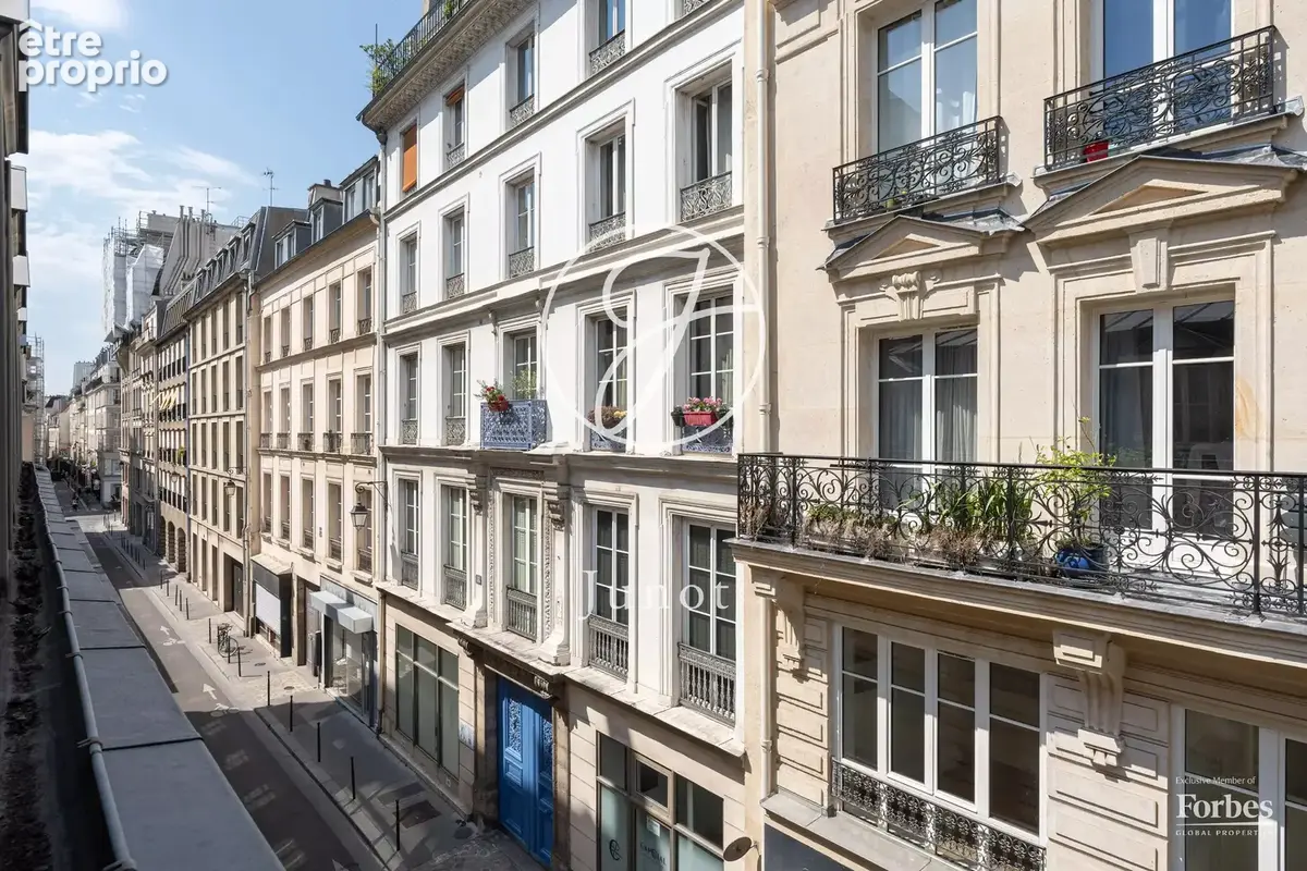 Paris 3 - RUE DE MONTMORENCY - Appartement - 3 pièces - 76,10m² Carrez - 2 chambres - Dernier étage - photo 6