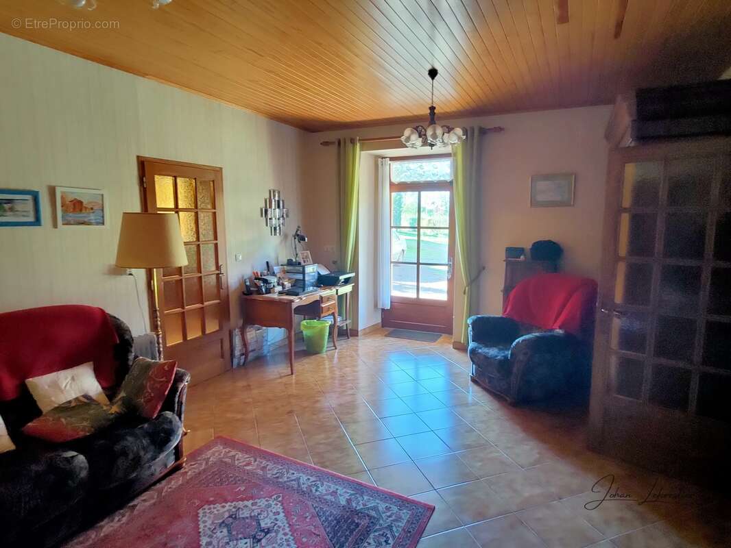 Maison à SAINT-GENARD