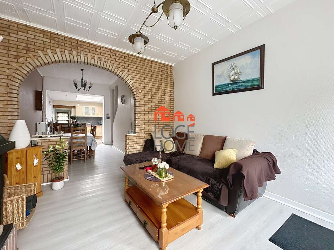 Maison à LOOS-EN-GOHELLE