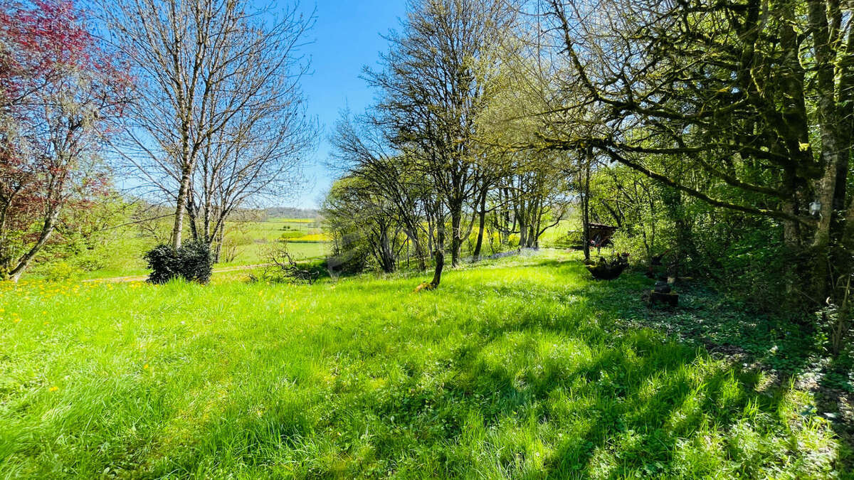 Maison à SAINTE-VERTU