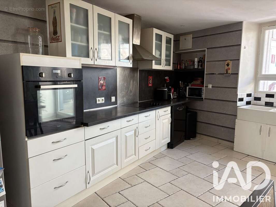 Maison 110 m² à Marans  - photo 6