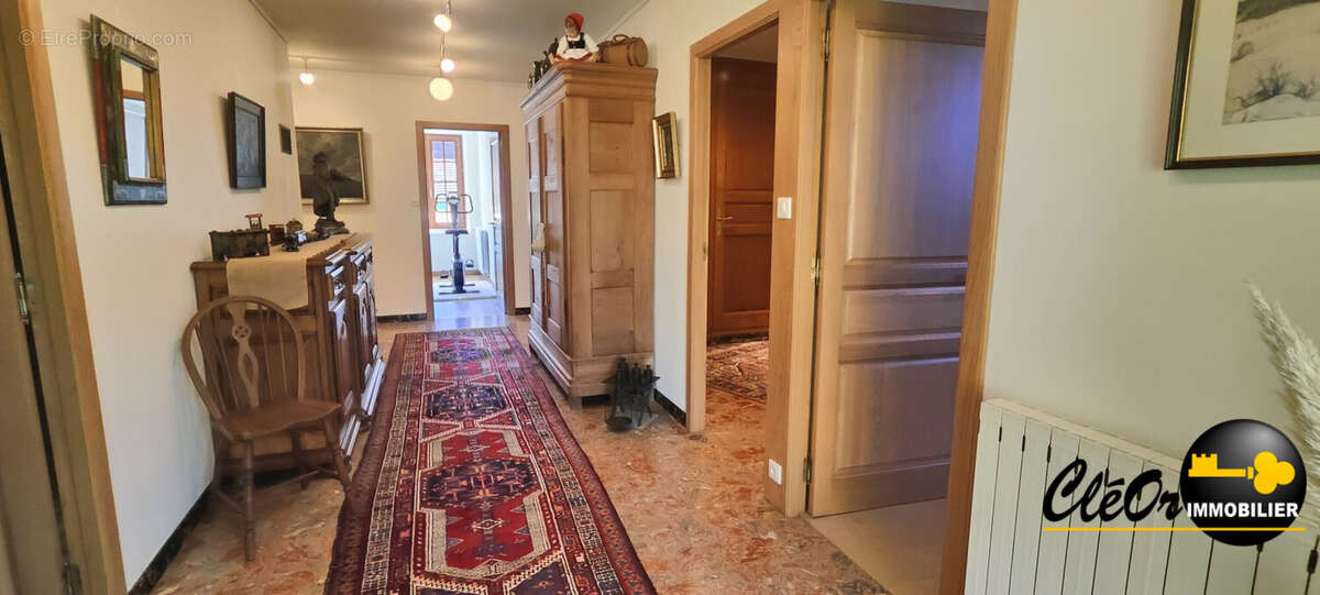 Maison à MOUTHIER-EN-BRESSE